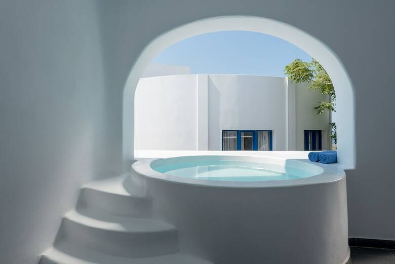 Anemomilos Hotel & Apartments