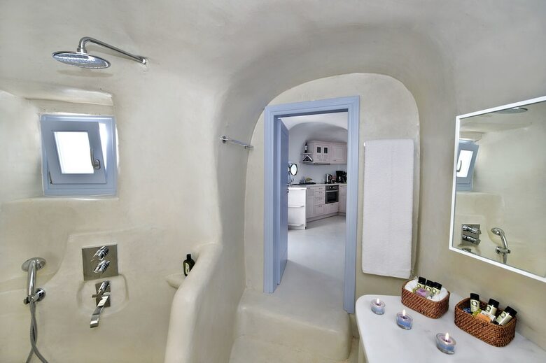 Anemomilos Hotel & Apartments