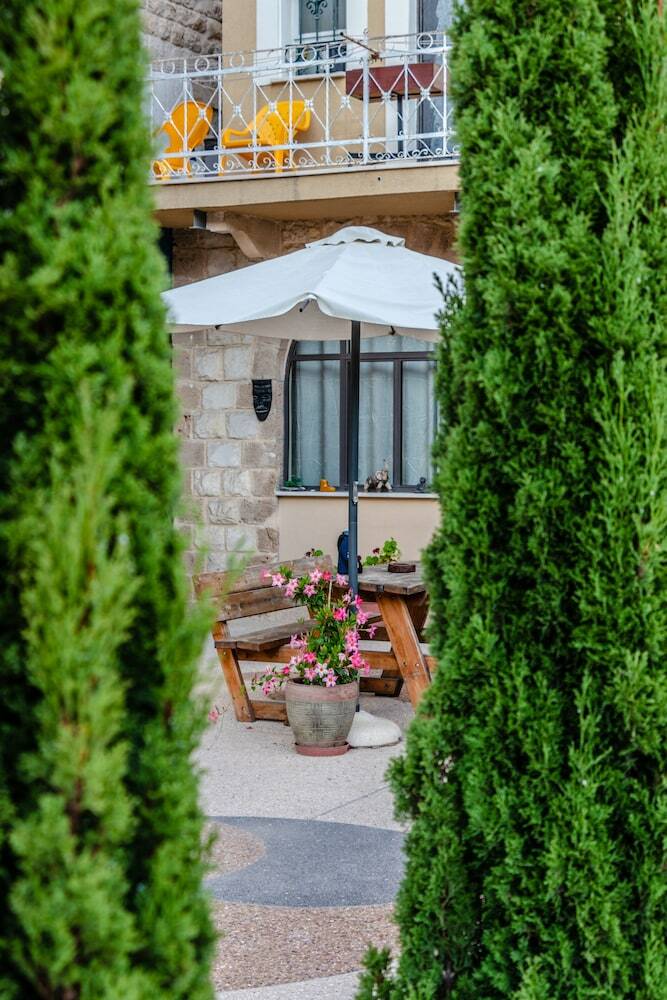 Asfour Boutique Hotel
