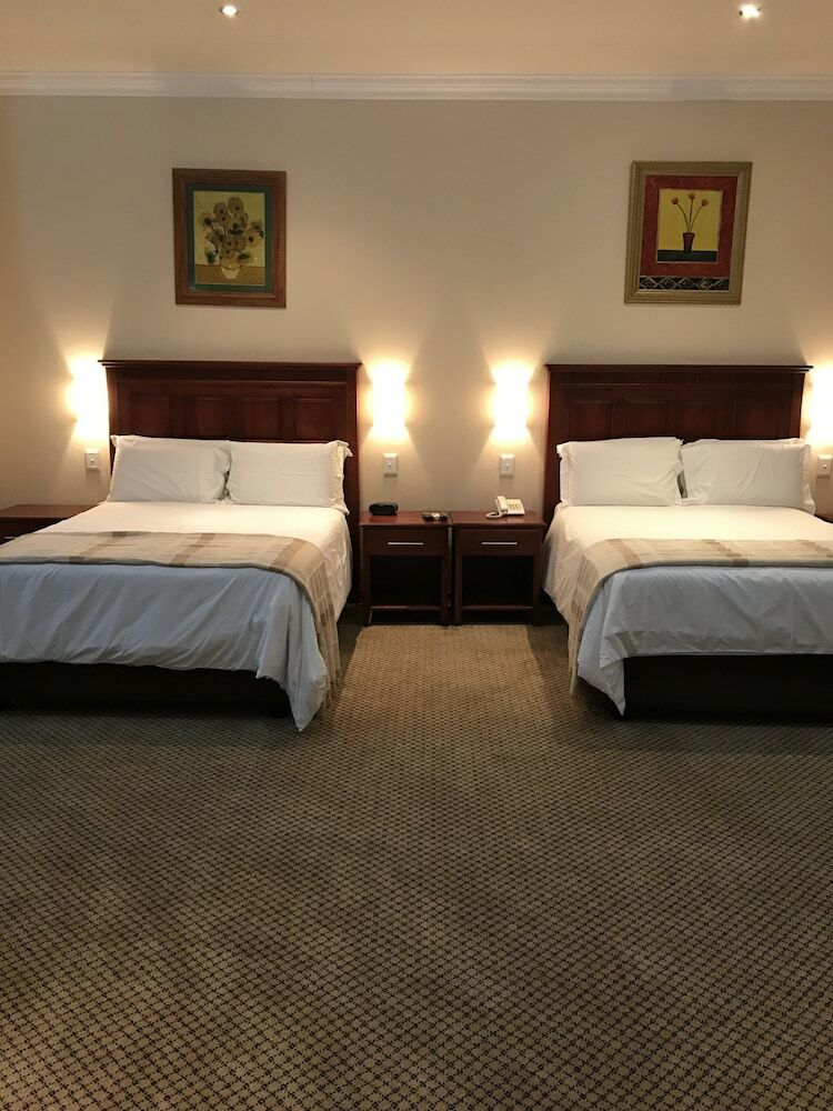 Hotel Global Village Guest House