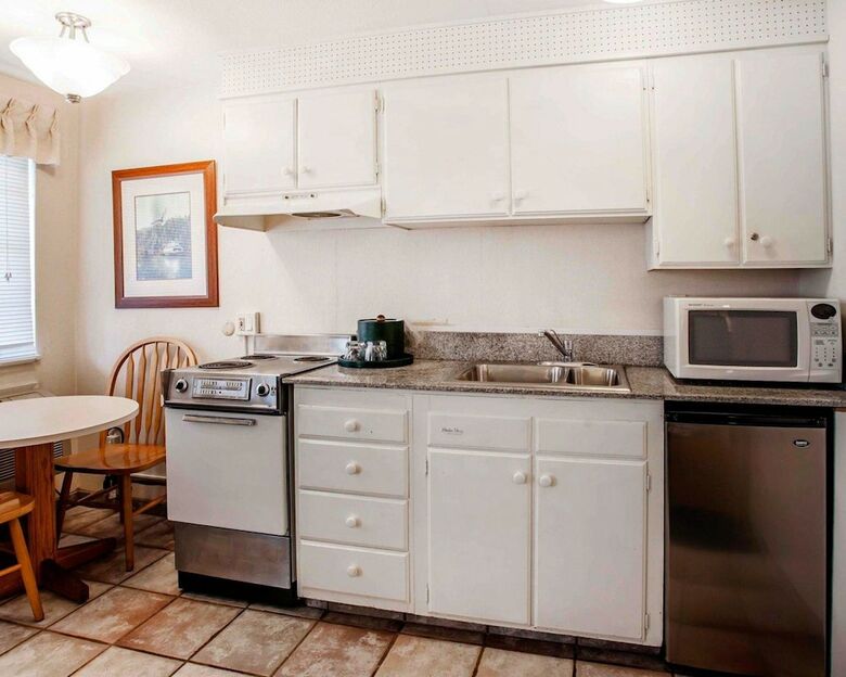 Hotel Quality Inn & Suites Bremerton