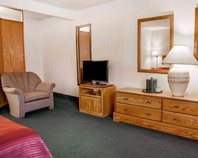 Hotel Quality Inn & Suites Bremerton