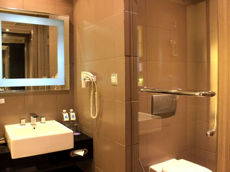 Novotel Bangka Hotel & Convention Centre