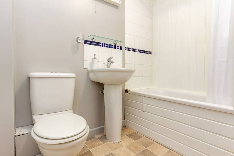 Apartamentos Asha Court Worcester Guest Homes