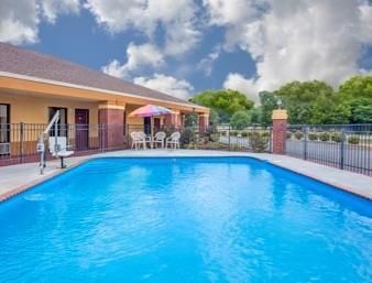 Motel Days Inn & Suites - Moulton