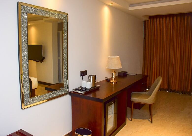 Ruvisha Beach Hotel