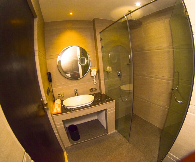 Ruvisha Beach Hotel