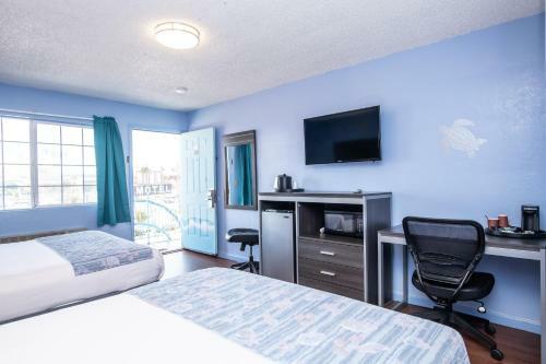 Motel Aqua Breeze Inn