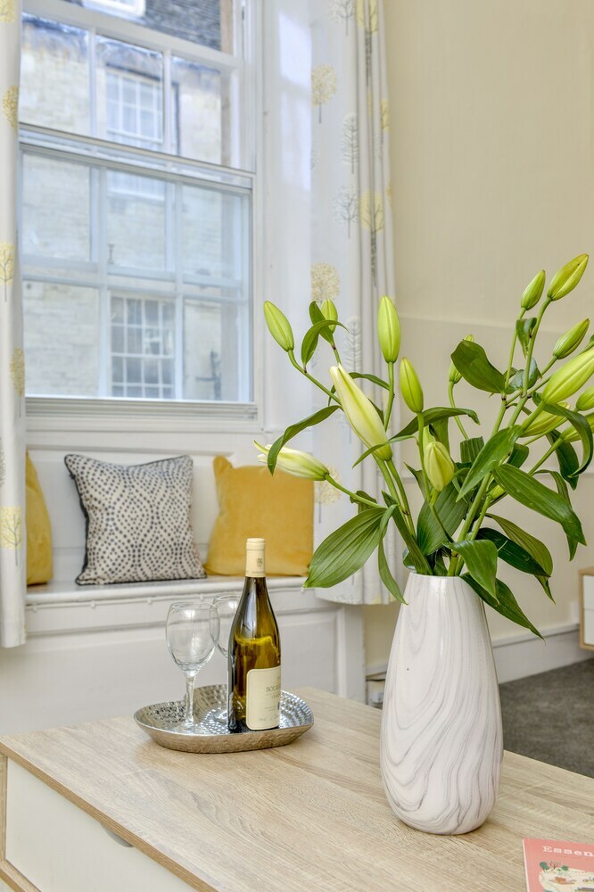 Apartamentos Central Stamford Living By Vose Nights