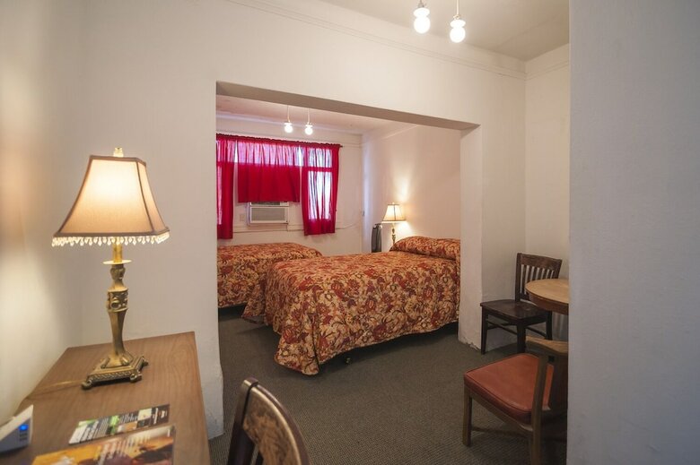 Motel Amargosa Opera House