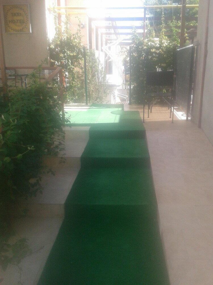 Hostal Taxi Hostel