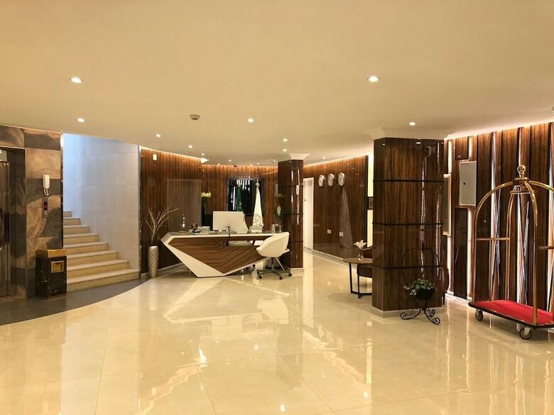 Alsarah Palace