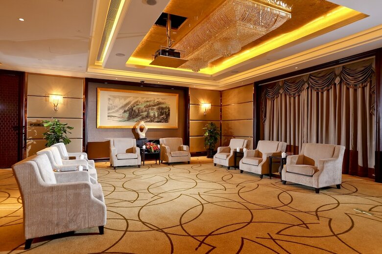 Royal International Hotel