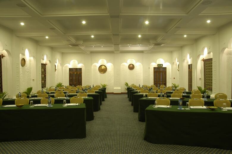 Hotel Serena Beach Resort And Spa