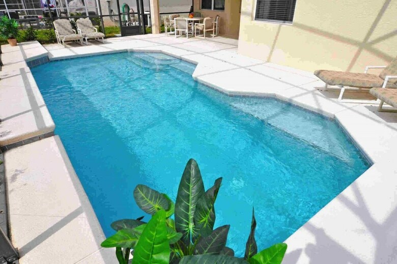 Large 5 Bed Villa With Private Pool And Modern Decor