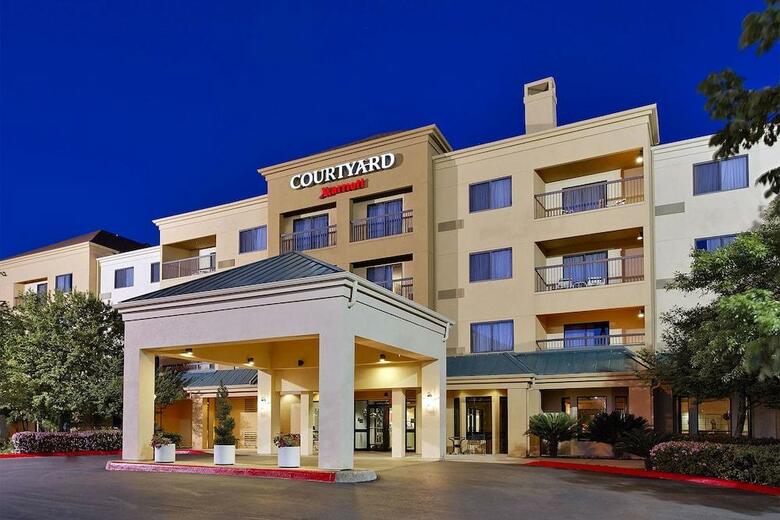 Hotel Courtyard By Marriott Austin South