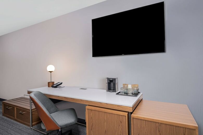 Hotel Courtyard By Marriott Austin South