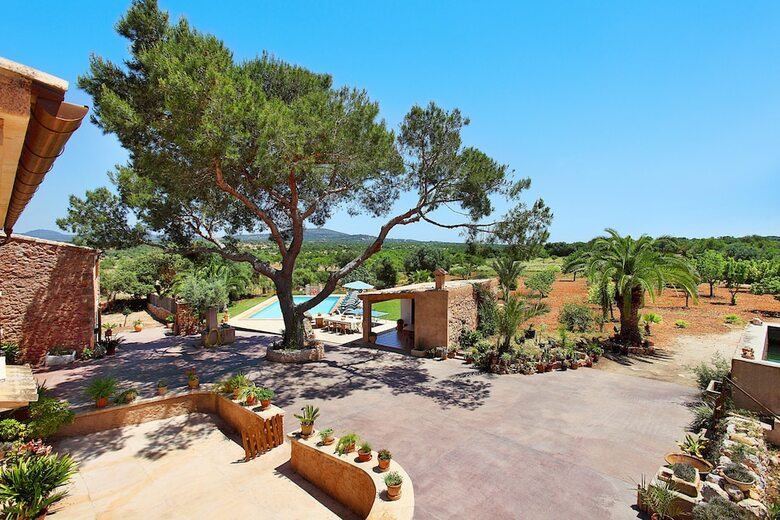 Finca Angoixes