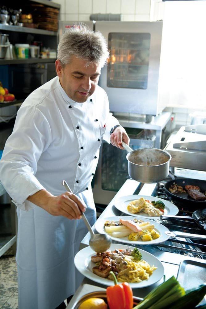 Hotel Gasthof R�ssle