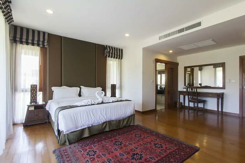 Laguna Golf Villa