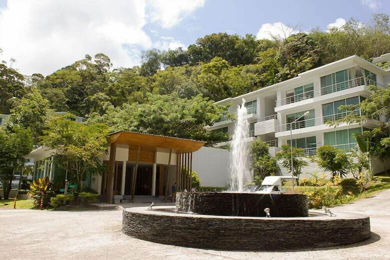 The Trees Apartments By Alexanders