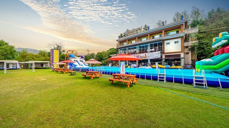 Gapyeong Saeyeon Caravan - Glamping