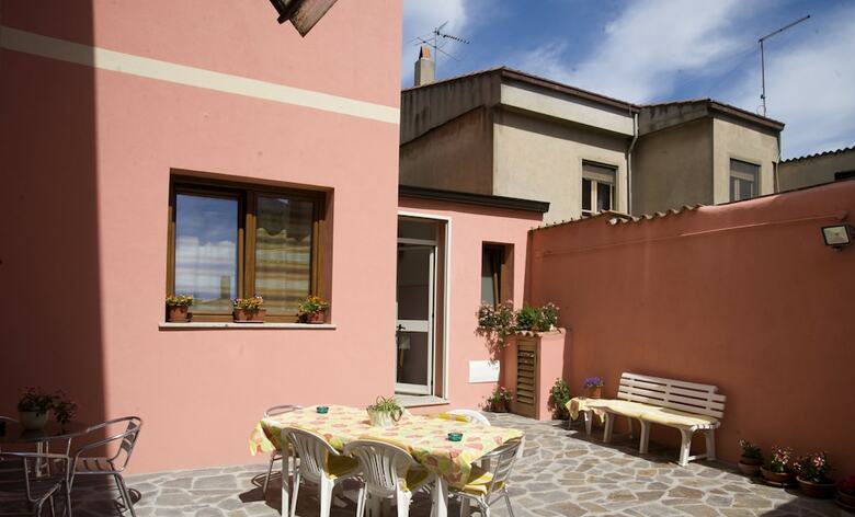 Bed & Breakfast L'agrifoglio Di Emy