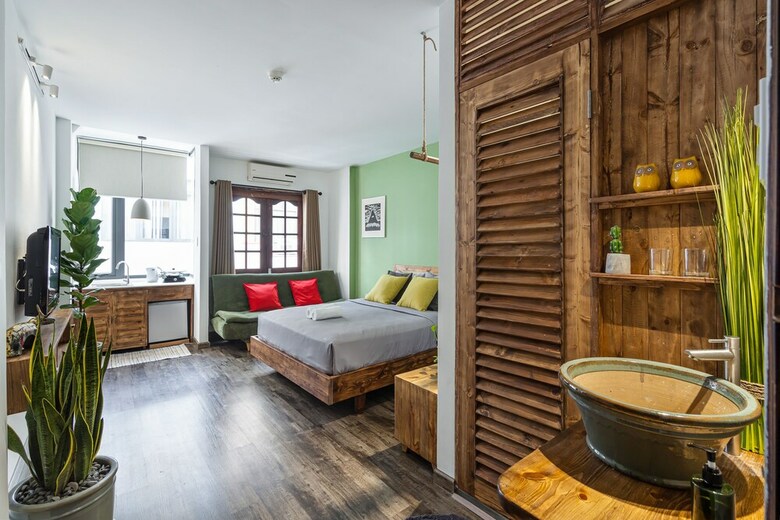 Hotel Holo Bui Vien Saigon Serviced Homestay