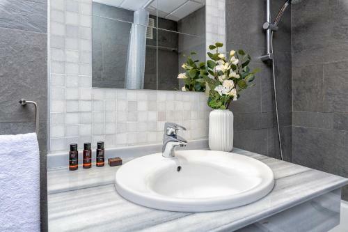 Apartamentos Iloftmalaga Pac�fico 19 �tico B