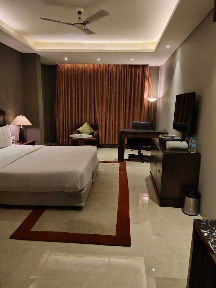 Hotel The Shoba Estate Gold