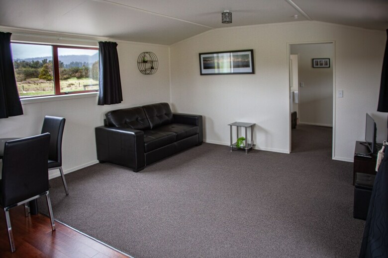 Te Awa Cottages