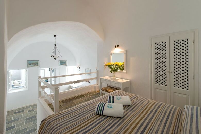 Aparthotel Vallas Apartments & Villas