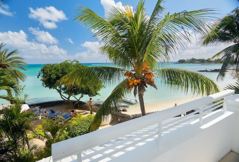 Le Beachclub Serviced Apartments And Villas