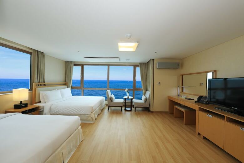 Ocean Suites Jeju Hotel