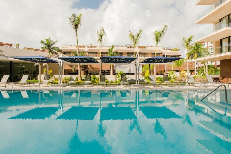Apartamentos Steps From Beach - Luxury 2-bdr
