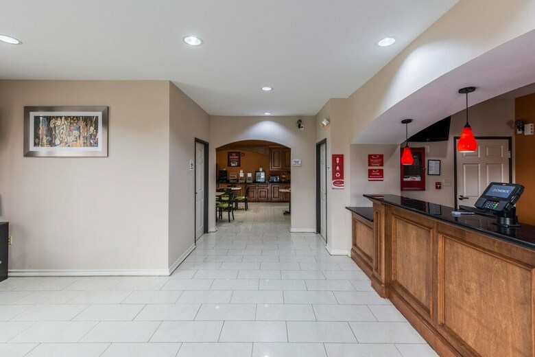 Hotel Quality Inn & Suites