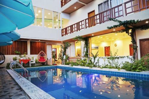 Hotel Holikan Beach Maafushi