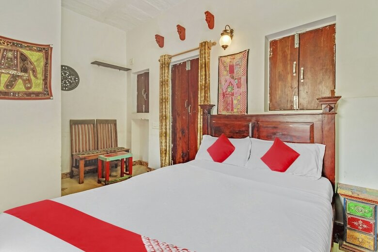 Hotel Oyo 46815 Banaji Home Stay
