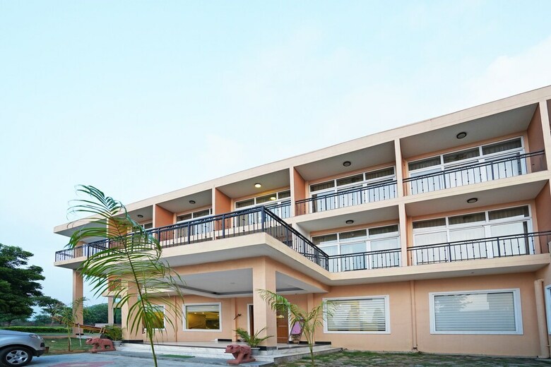 Hotel Palette - Rajmahal Resort