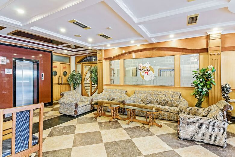 Hotel Capital O 46248 Marjan International