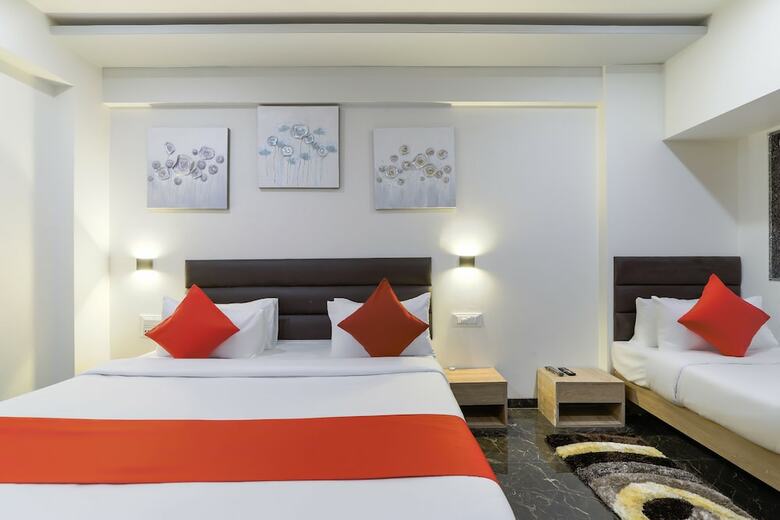Oyo 45723 Hotel Pearl