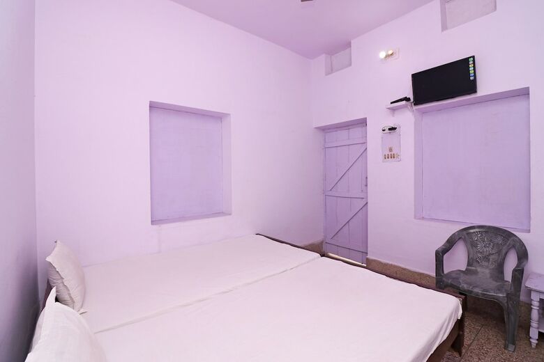 Spot On 44992 Hotel Swapnapuri