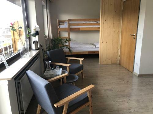 Hostal Gasthaus S�dhang