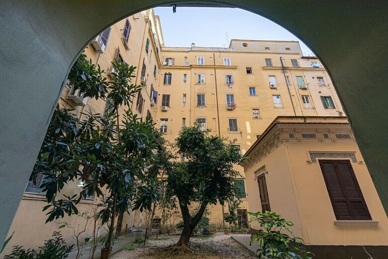 Roma Enrico Guesthouse