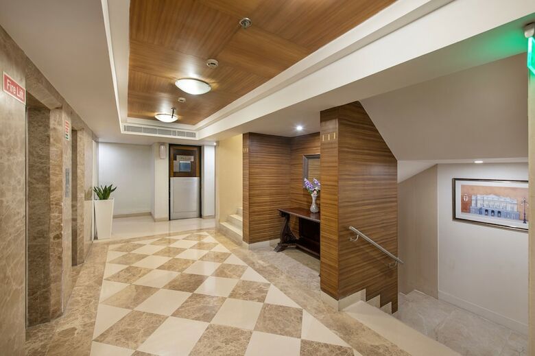 Hostal Bloomsuites | Ahmedabad