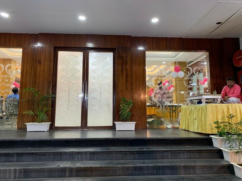 Hotel Mastana Palace