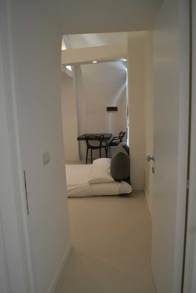 Corte Cairoli B&B And Suite