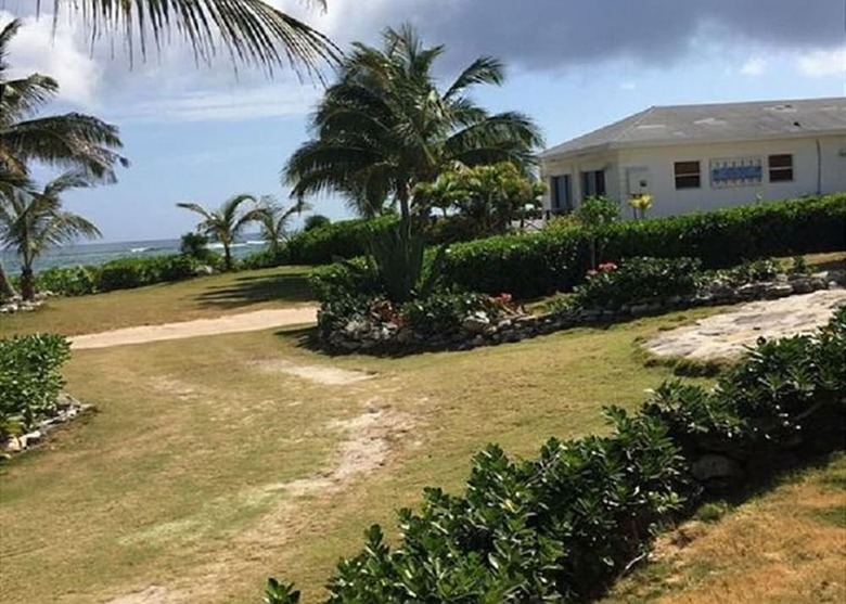 Alfred House & Cottage