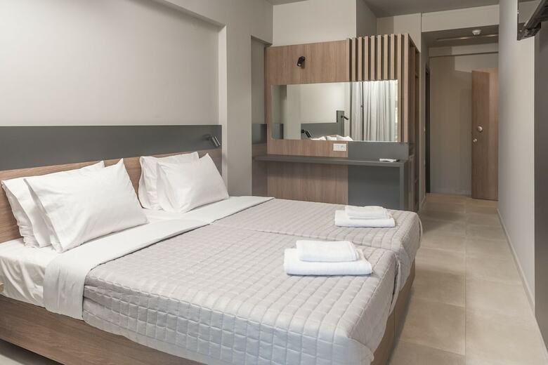 Hotel Elizabeth Queen Luxuxy Rooms