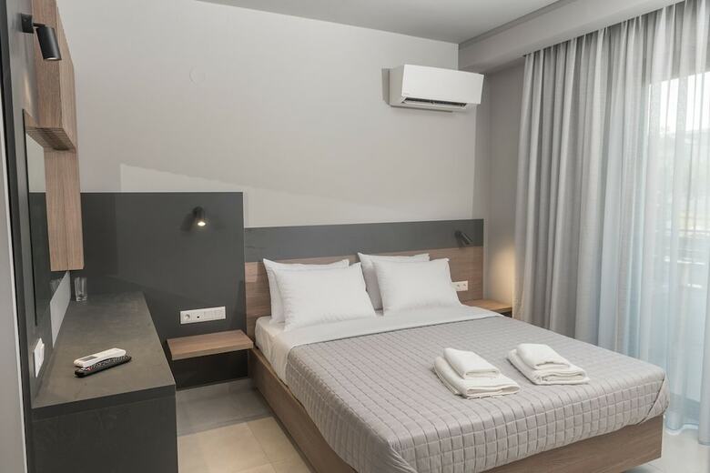 Hotel Elizabeth Queen Luxuxy Rooms